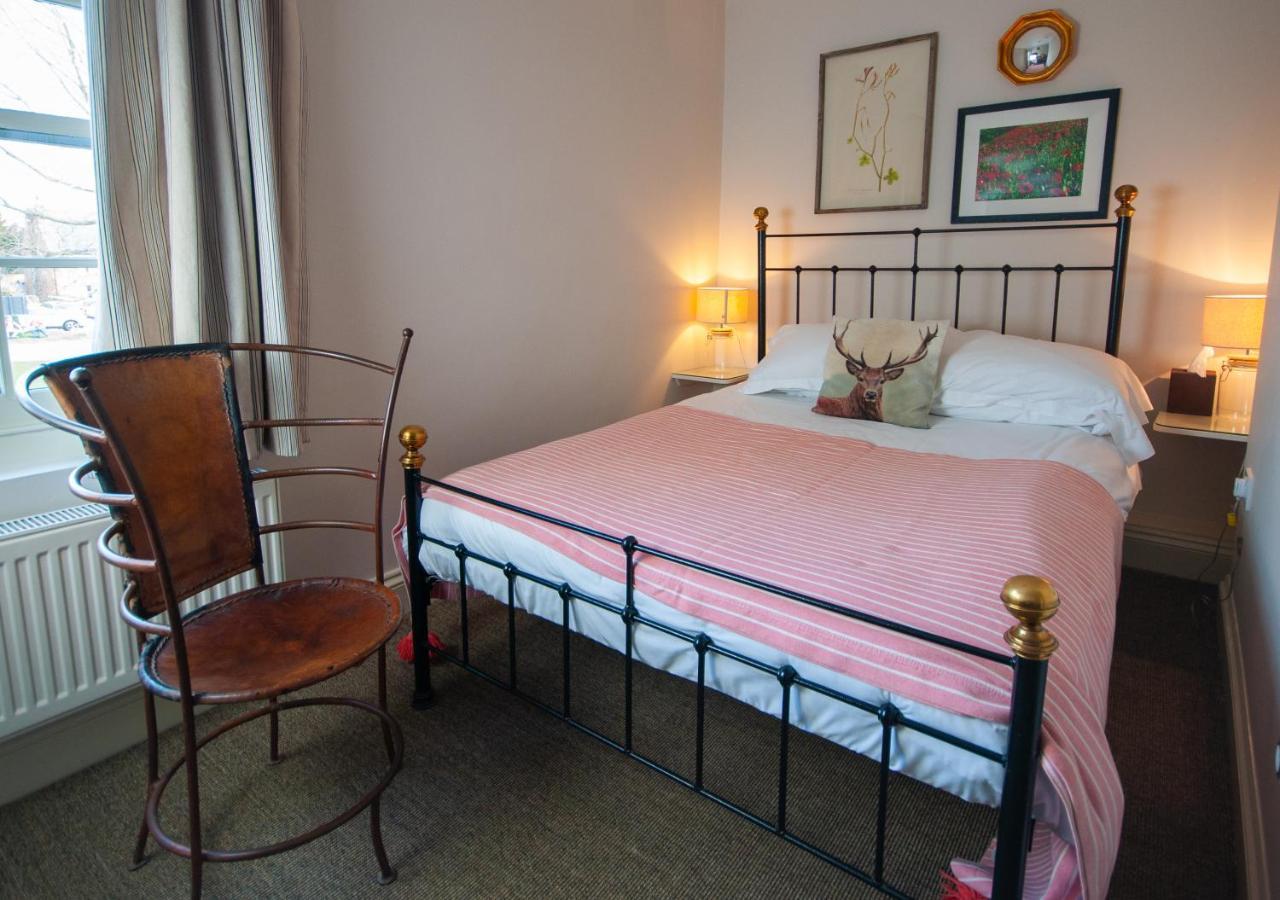 The Dabbling Duck Hotel Great Massingham Room photo