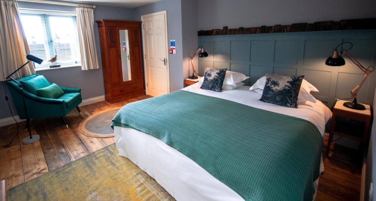 The Dabbling Duck Hotel Great Massingham Room photo