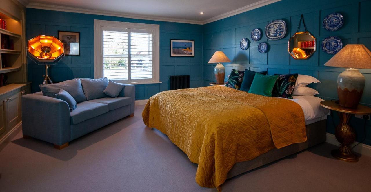 The Dabbling Duck Hotel Great Massingham Room photo